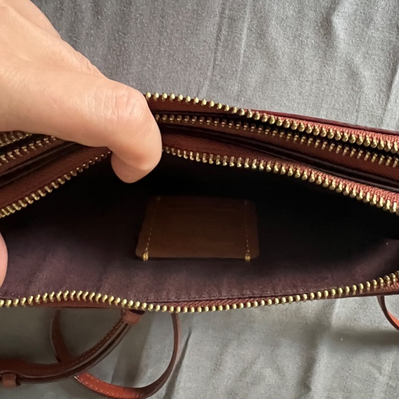 Coach Kira Crossbody Signature Canvas - Picture 3 of 7